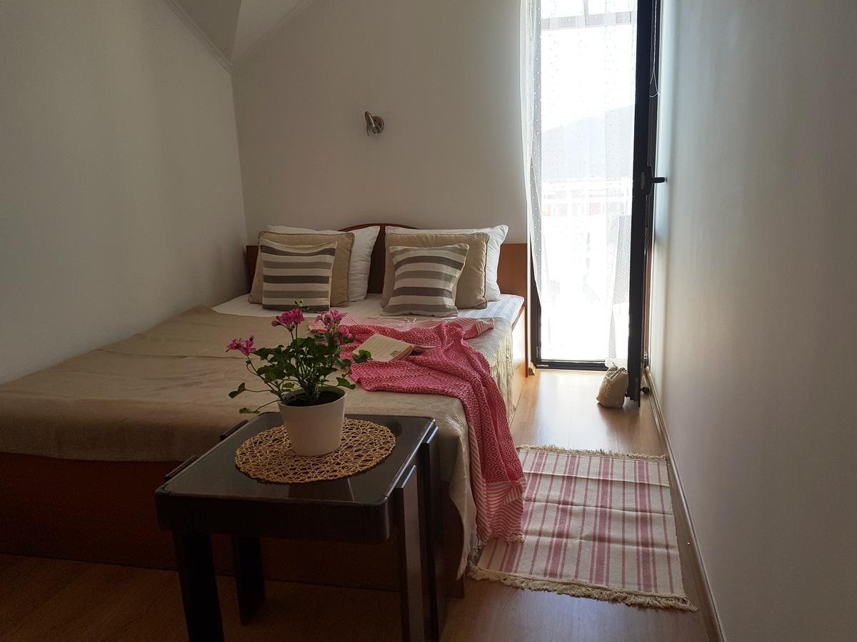 Apartments Herceg Novi Zewnętrze zdjęcie
